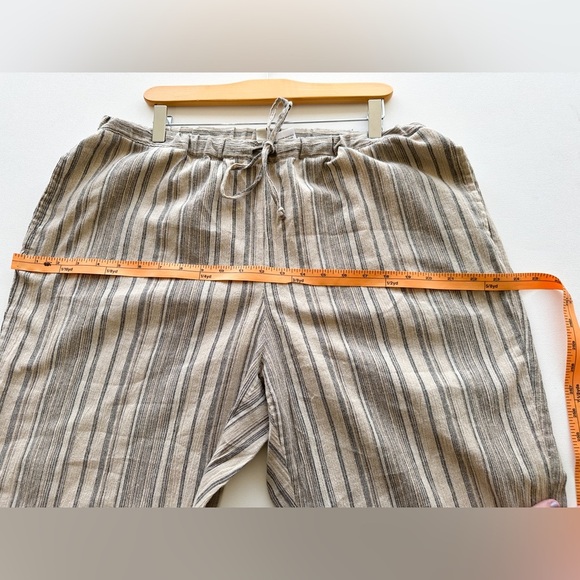 Linen Relaxed Fit Cropped Pant “Appleseed”- Neutral - Tie Waist - Size 16p - Picture 7 of 9